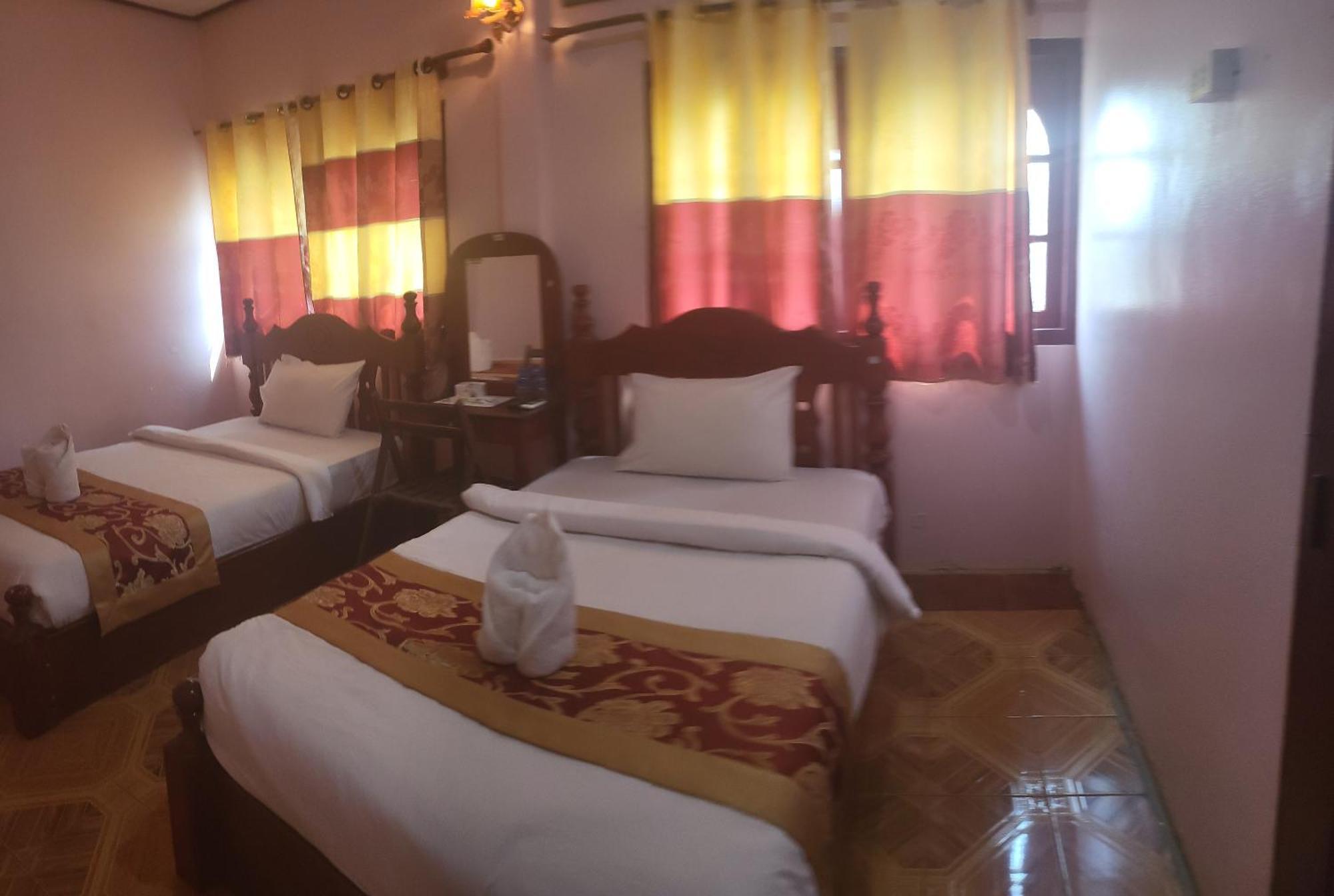 Vang Vieng Chanthala Hotel 1 Exterior foto